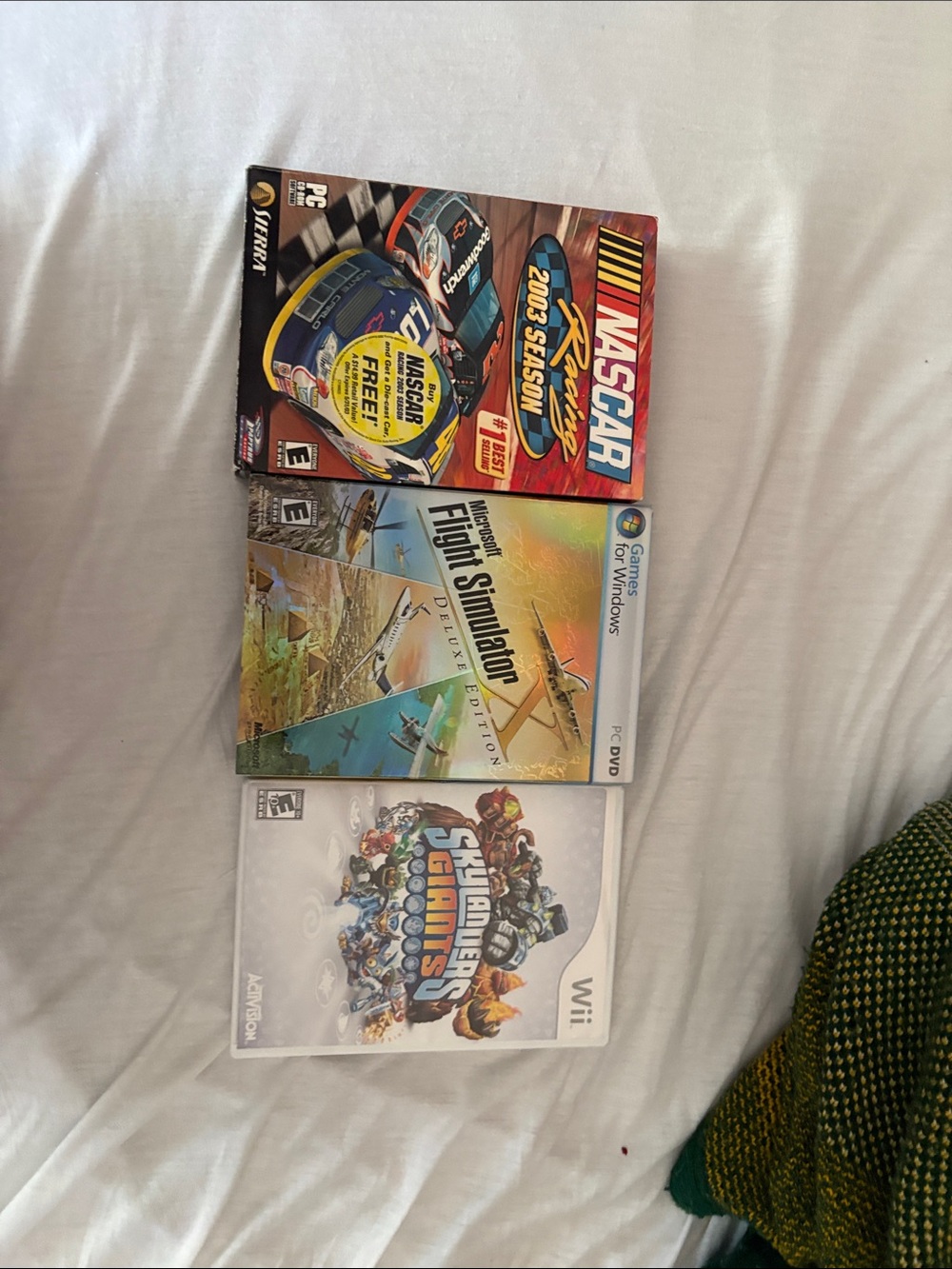 Three Video Game PC & Wii game skyladers